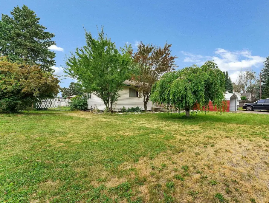 915 N Bowdish Rd, Spokane Valley, WA 99206 - #2