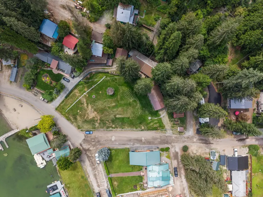 11715 N Honeymoon Bay Rd, Newman Lake, WA 99025 - #2