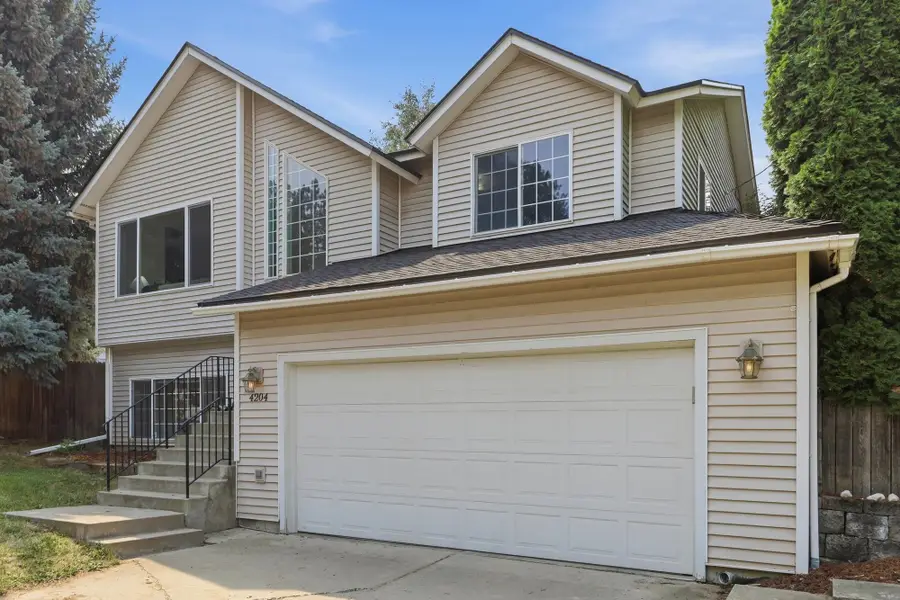 4204 E 13th Ave, Spokane, WA 99202-5462 - #2
