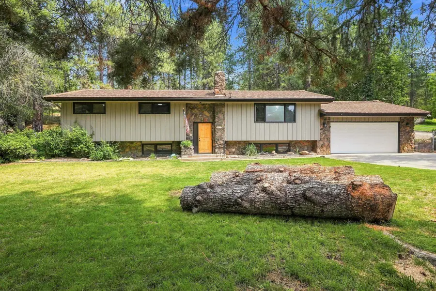 4105 S Schafer Rd, Spokane Valley, WA 99206 - #2