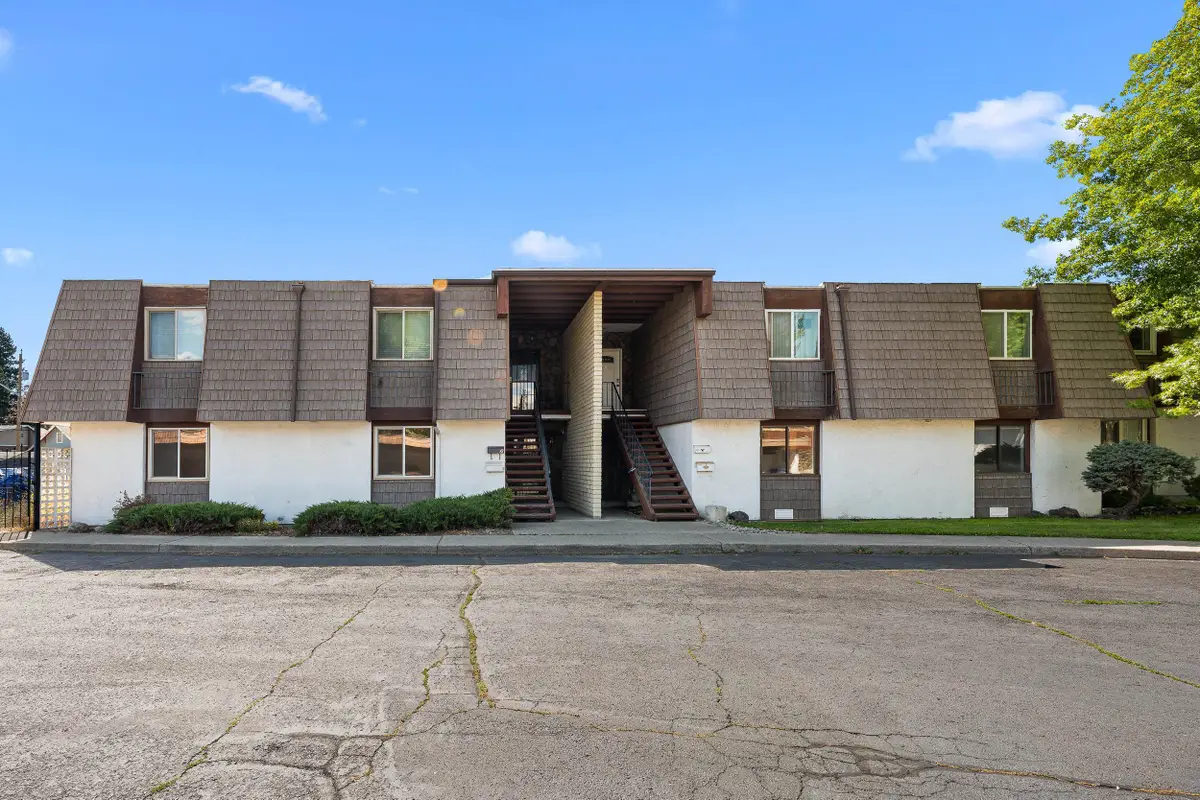1716 N Pettet Dr #Apt 2, Spokane, WA 99205 - #1