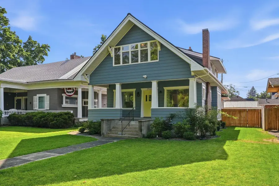 2921 N West Oval St, Spokane, WA 99205 - #2