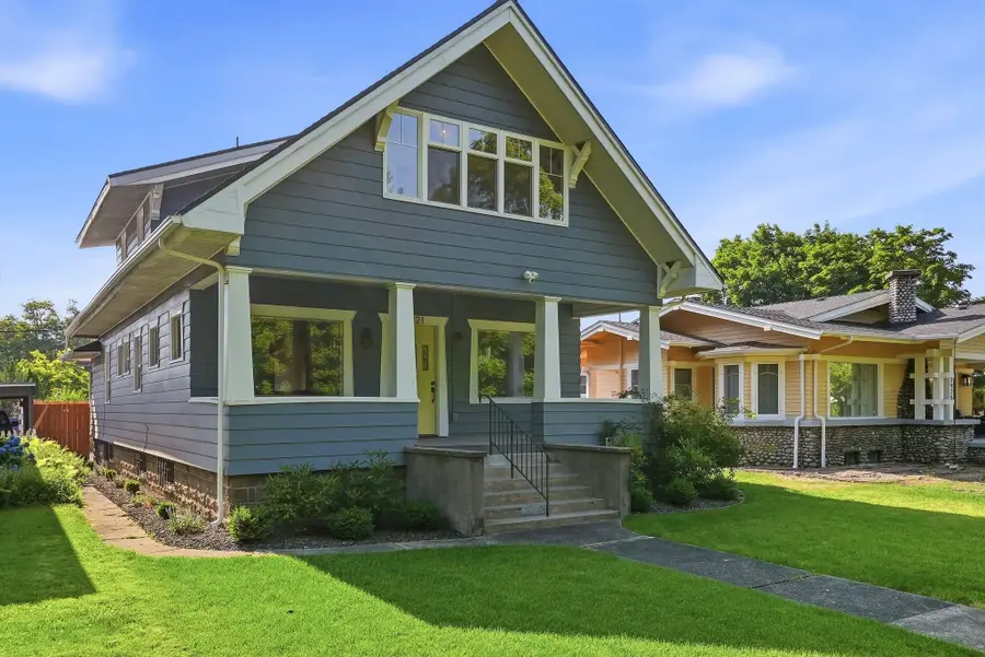 2921 N West Oval St, Spokane, WA 99205 - #3