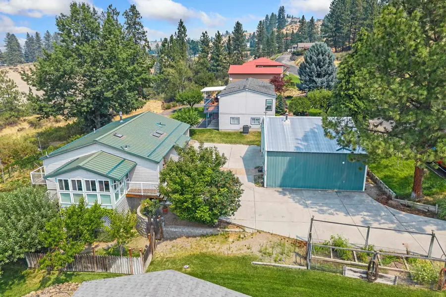 4130 Friday Bay Ln, Seven Bays, WA 99122 - #3