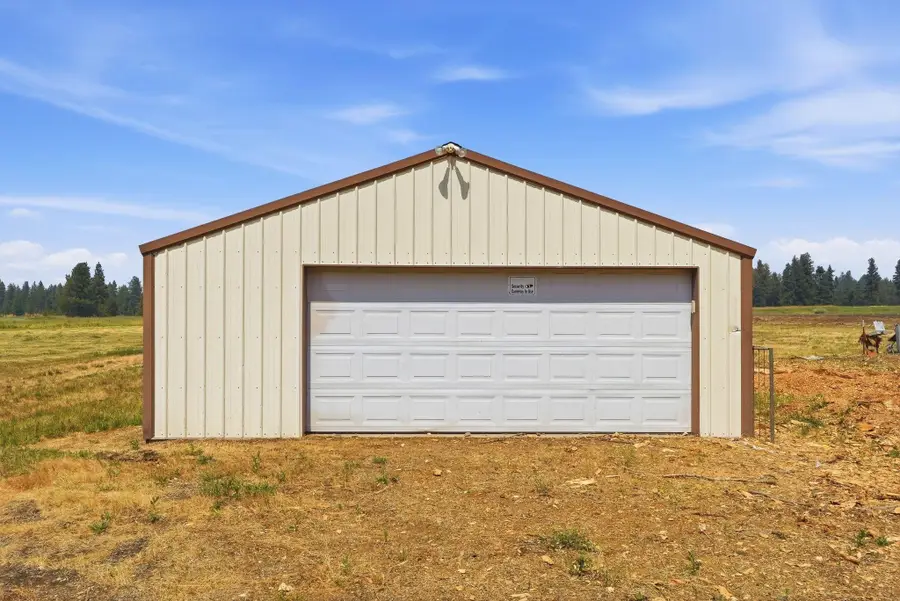 1410 W Paradise Rd, Spokane, WA 99224 - #3