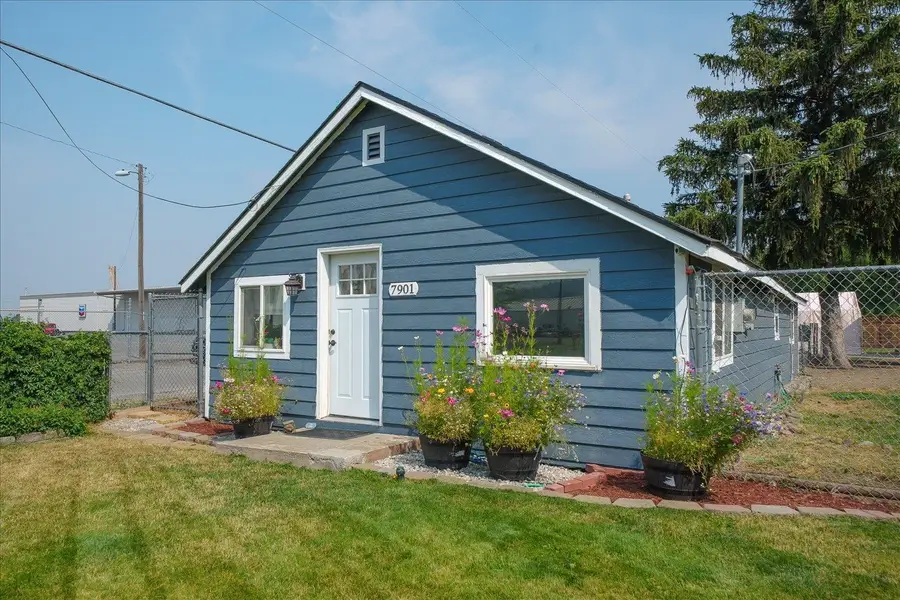 7901 E Valleyway Ave, Spokane Valley, WA 99212 - #2