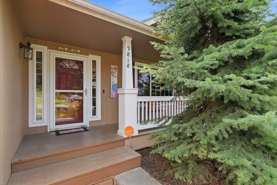 9818 E Whitman Ct, Spokane, WA 99206 - #3