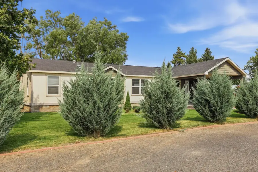 505 NE Adams St, Creston, WA 99117 - #2