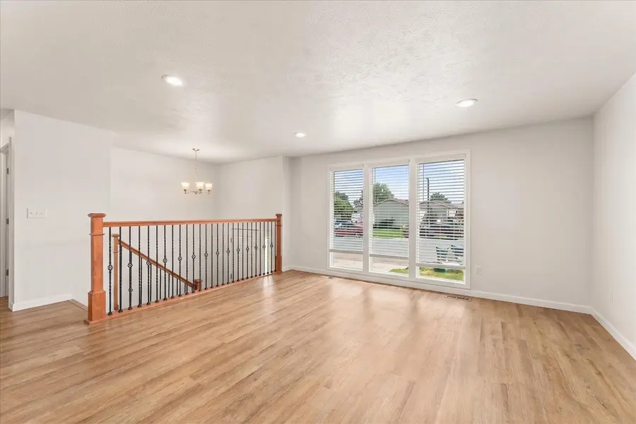 1705- 1707 N Glenn Ct, Spokane Valley, WA 99206 - #3