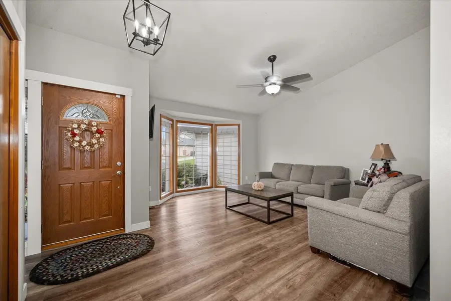 5014 E Nancy Ct, Mead, WA 99021 - #2