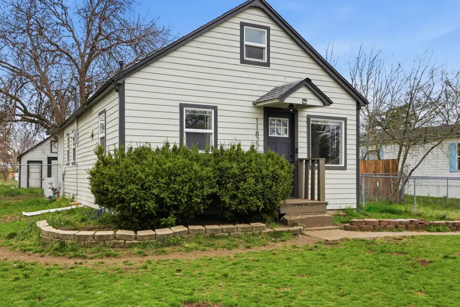 11822 E 6th Ave, Spokane Valley, WA 99206 - #3