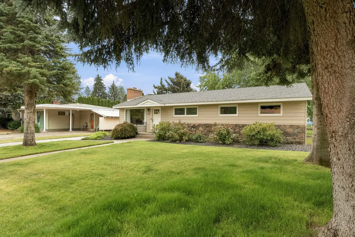 609 W Barnes Rd, Spokane, WA 99218 - #1