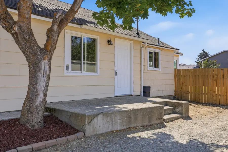 11122 E Broadway Ave, Spokane Valley, WA 99206 - #2