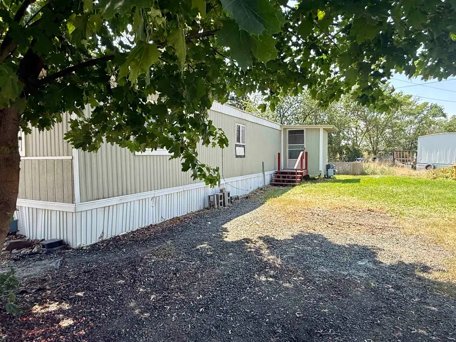 19625 E Wellesley Ave, Otis Orchards, WA 99027 - #2