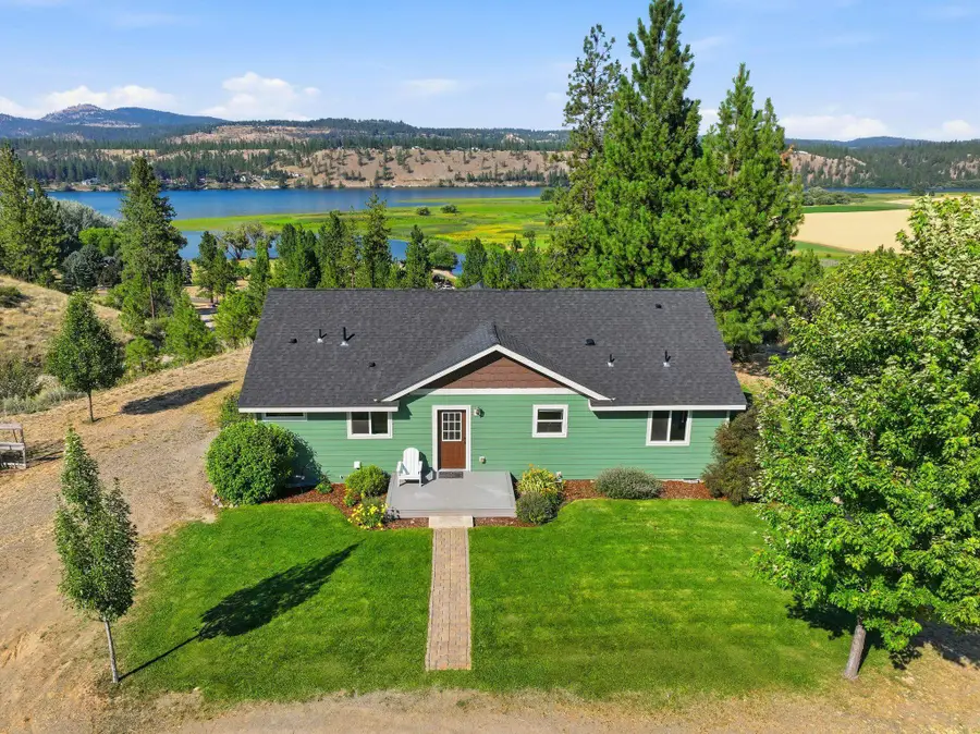 18511 N Sportsmans Paradise Ln, Nine Mile Falls, WA 99026 - #2