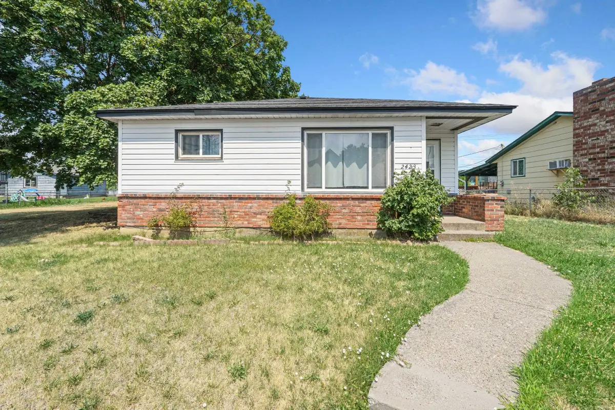 2423 E Empire Ave, Spokane, WA 99207 - #1