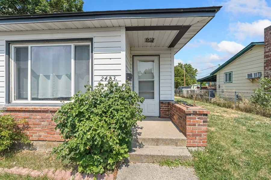 2423 E Empire Ave, Spokane, WA 99207 - #3