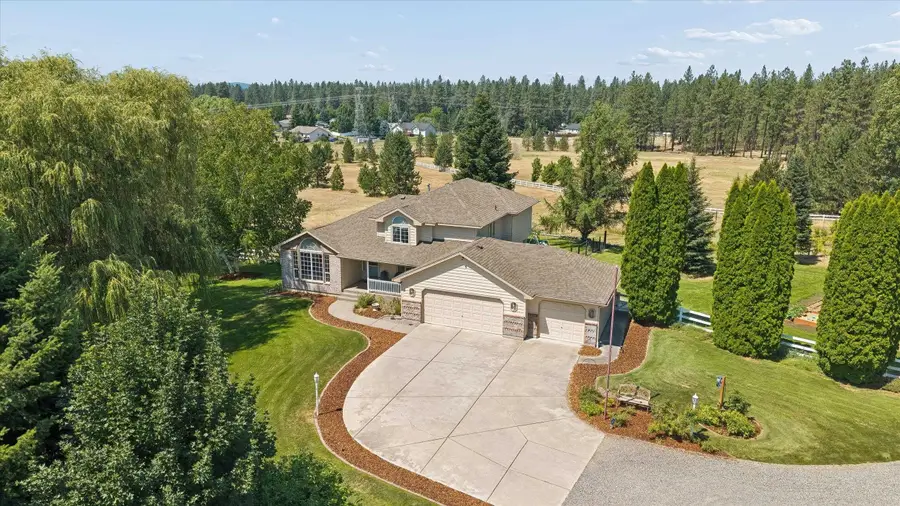 5611 E Nancy Ln, Mead, WA 99021 - #2