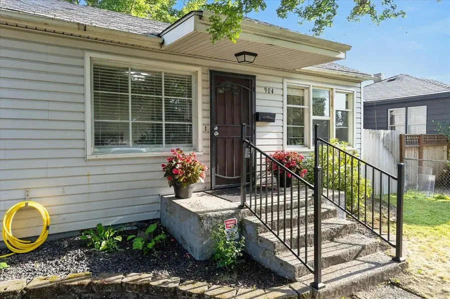 904 E Joseph Ave, Spokane, WA 99208 - #3