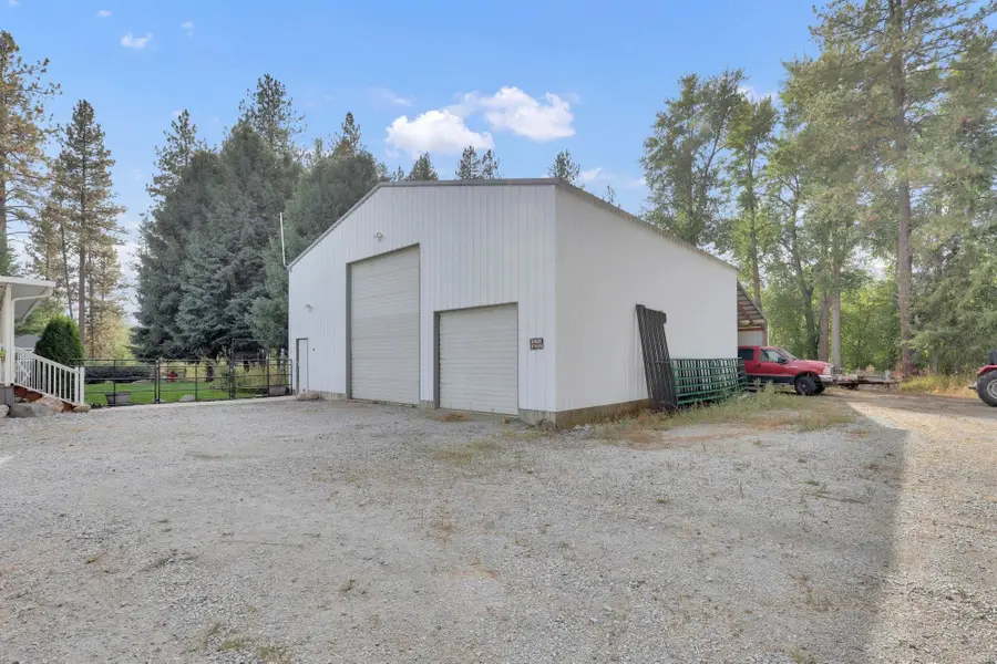 38911 N Newport Hwy, Elk, WA 99009 - #3