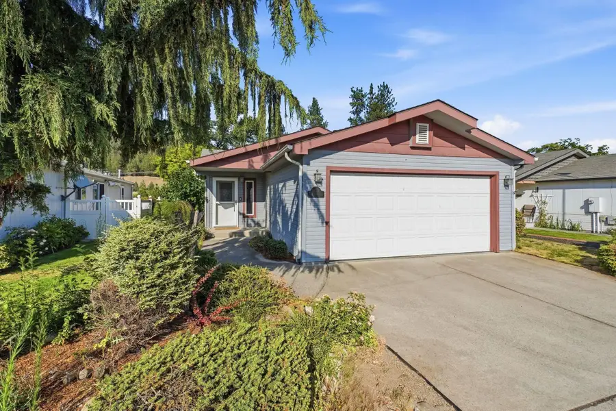 1001 W Sunny Creek Cir, Spokane, WA 99224 - #2