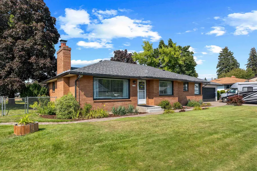 11207 E Broadway Ave, Spokane Valley, WA 99206 - #2
