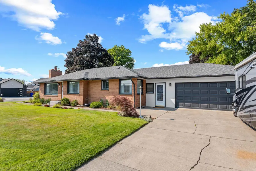 11207 E Broadway Ave, Spokane Valley, WA 99206 - #3