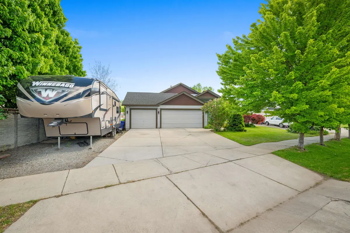14716 E Crown Ave, Spokane Valley, WA 99216 - #1