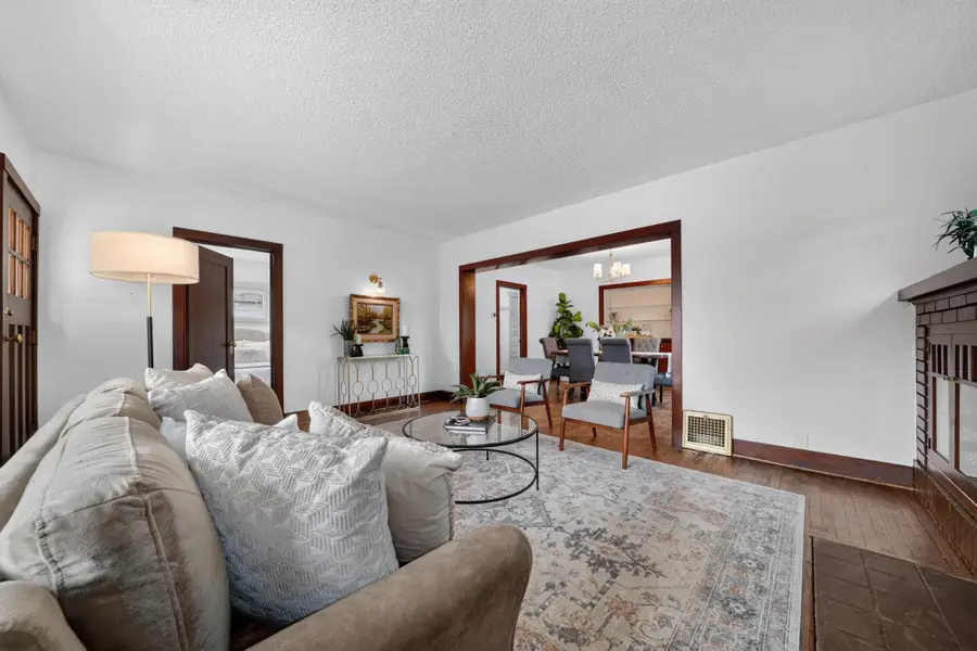 624 W Buckeye Ave, Spokane, WA 99205 - #3