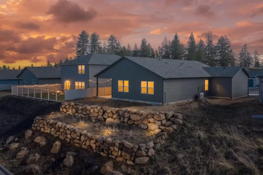 8018 S Avery Rd, Cheney, WA 99004 - #2