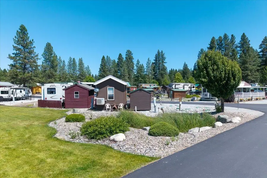 21 Explorer Ln, Usk, WA 99180 - #2