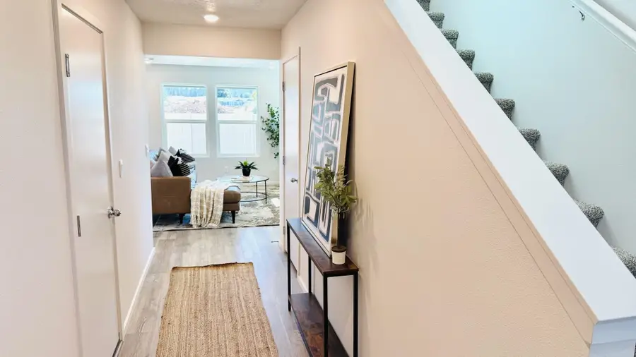 1018 E L St, Deer Park, WA 99006 - #2