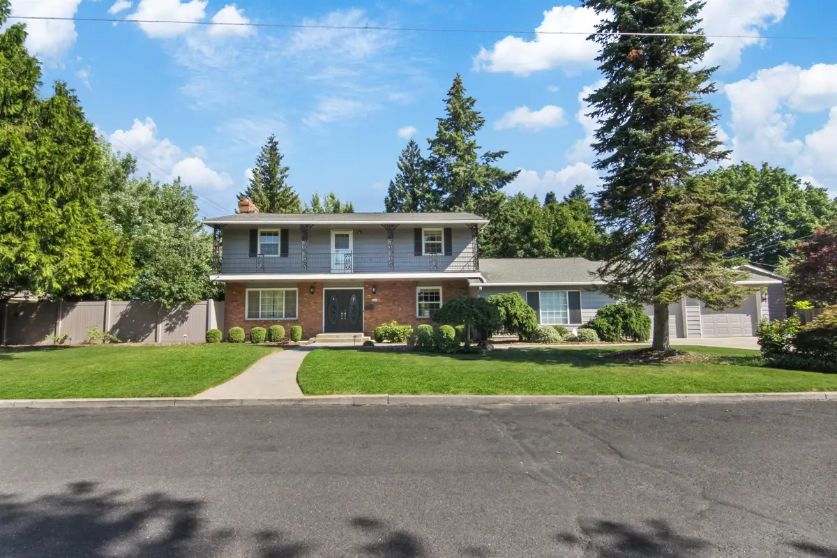 2201 E 42nd Ave, Spokane, WA 99201 - #1