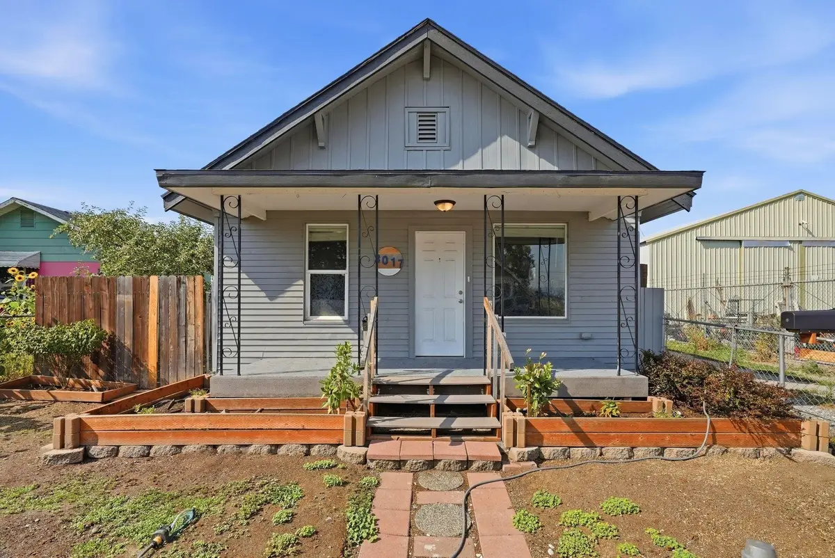 3017 E Rowan Ave, Spokane, WA 99217 - #1