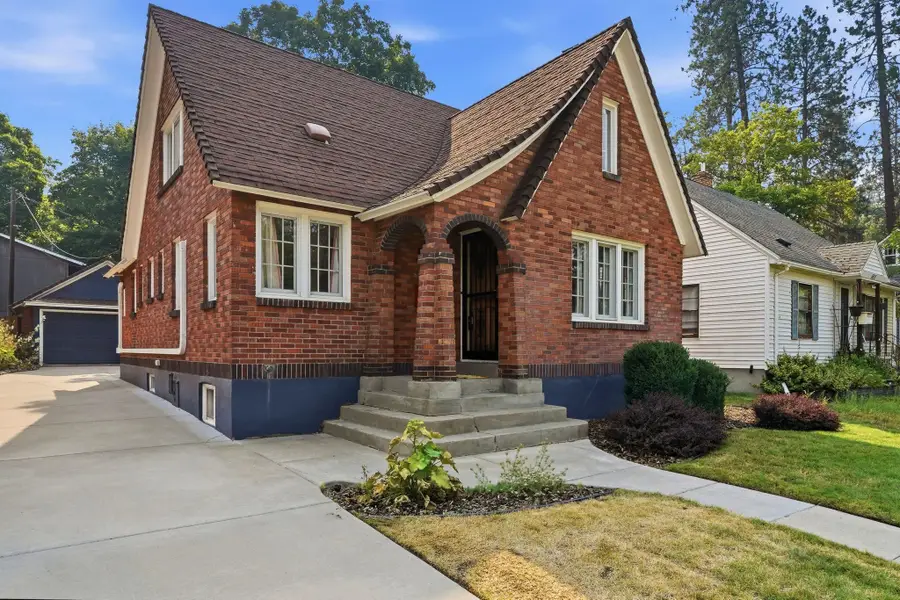 1607 S Cedar St, Spokane, WA 99203 - #2