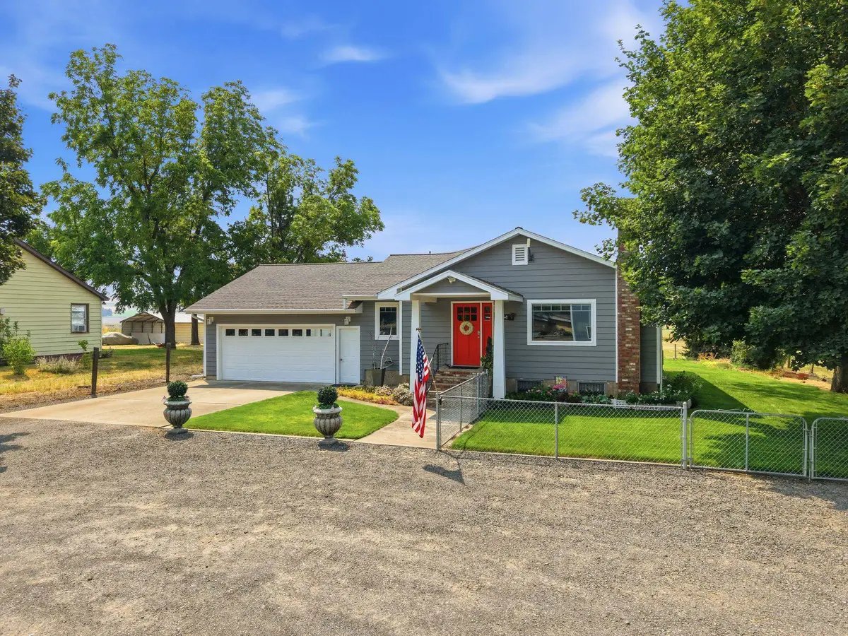6354 Lancaster Rd, Saint John, WA 99171 - #1
