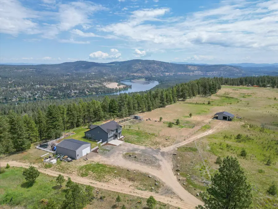 13616 W Pine Bluff Rd, Nine Mile Falls, WA 99026 - #3
