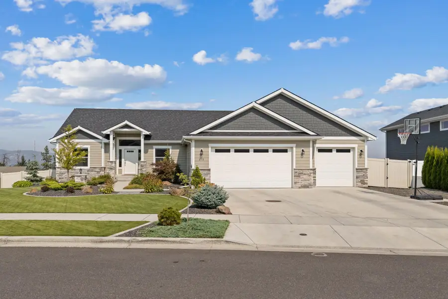 2712 W Howesdale Rd, Spokane, WA 99208 - #2