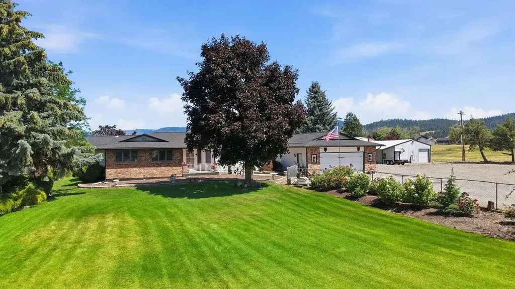 4821 S Conklin Rd, Greenacres, WA 99016 - #1