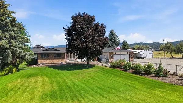 4821 S Conklin Rd, Greenacres, WA 99016
