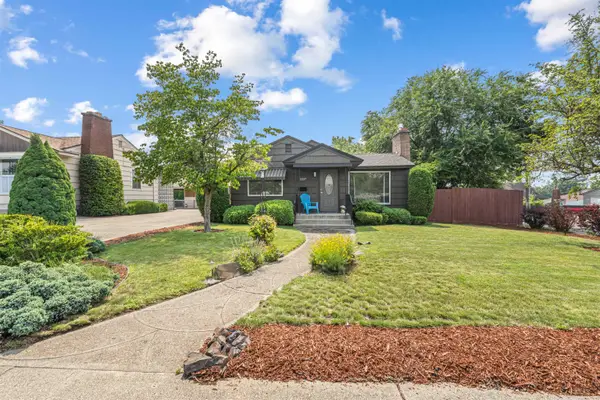2337 W Rockwell Ave, Spokane, WA 99205