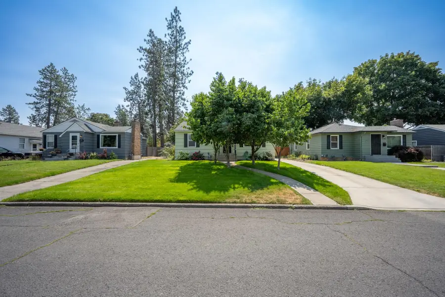 1304 E 39th Ave, Spokane, WA 99203 - #2