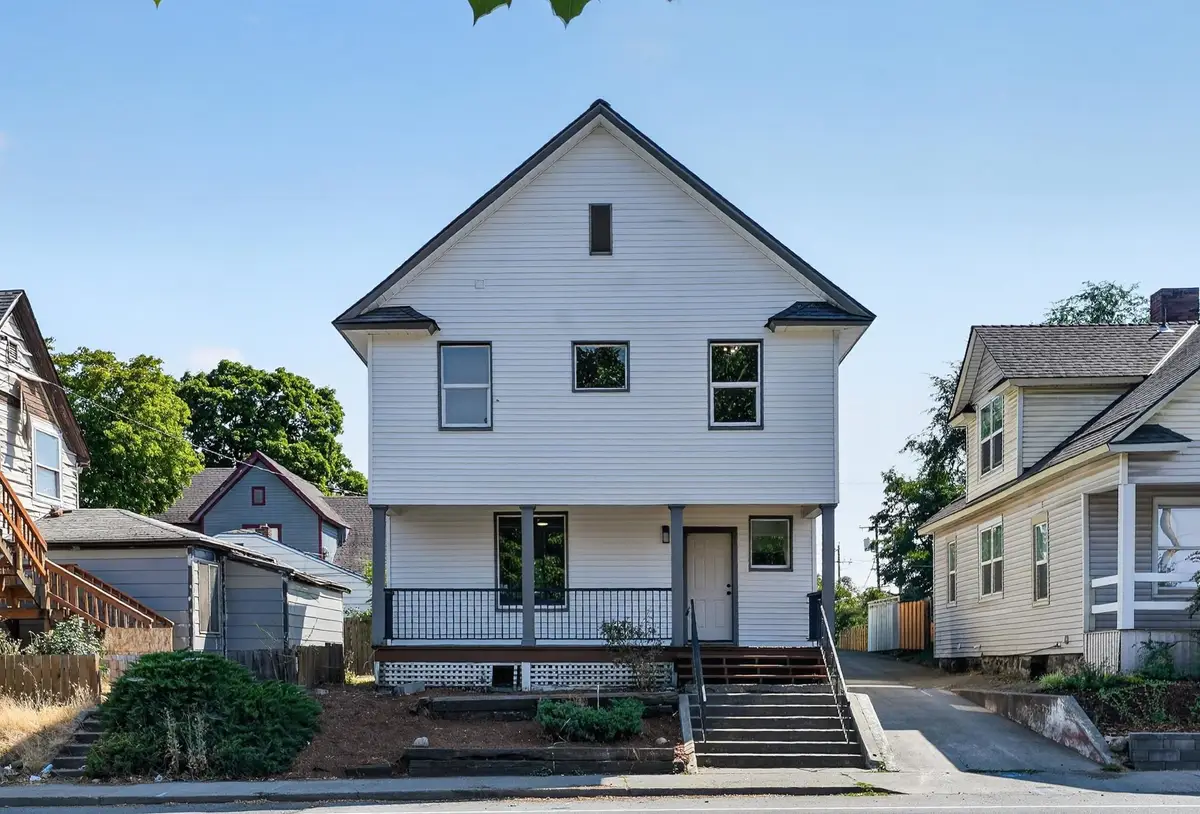 907 W Maxwell Ave, Spokane, WA 99201 - #1