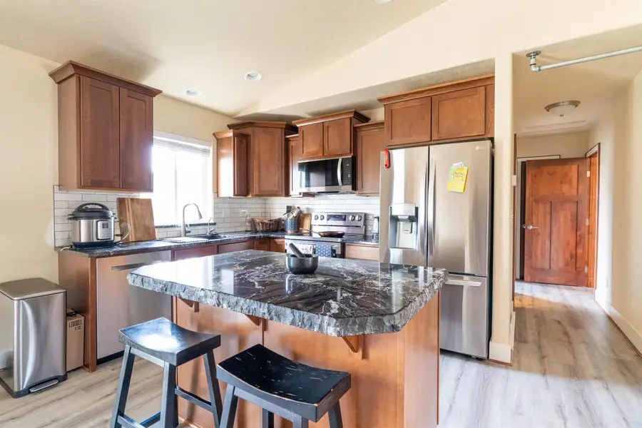 9806 E Hoffman Ct, Spokane, WA 99206 - #2