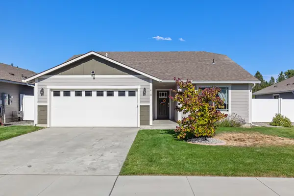 418 N Arc Ct, Spokane Valley, WA 99016