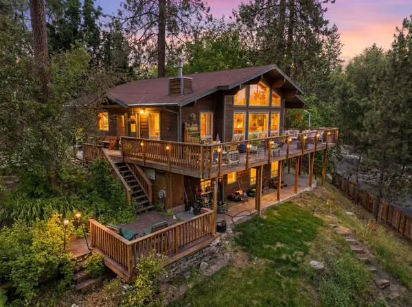 3310 W Hartson Ave, Spokane, WA 99224