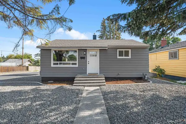 1528 E Walton Ave, Spokane, WA 99207