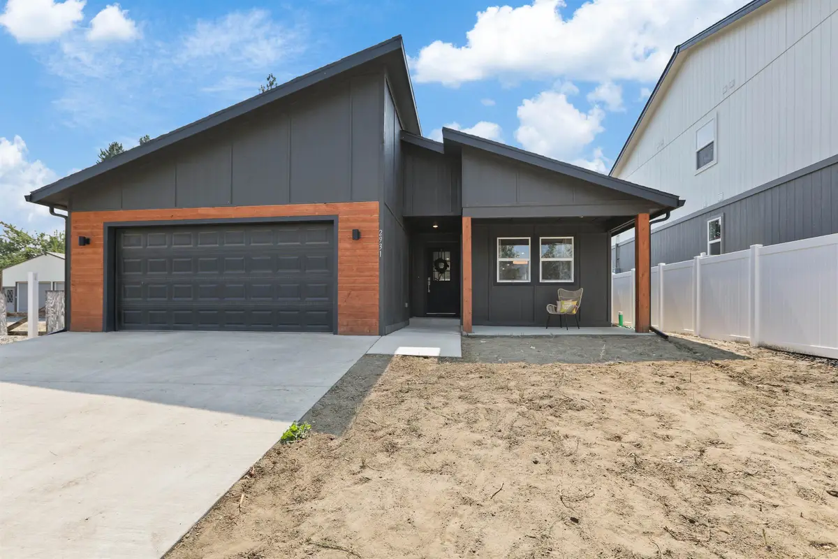 2931 W 18th Ave, Spokane, WA 99224 - #1