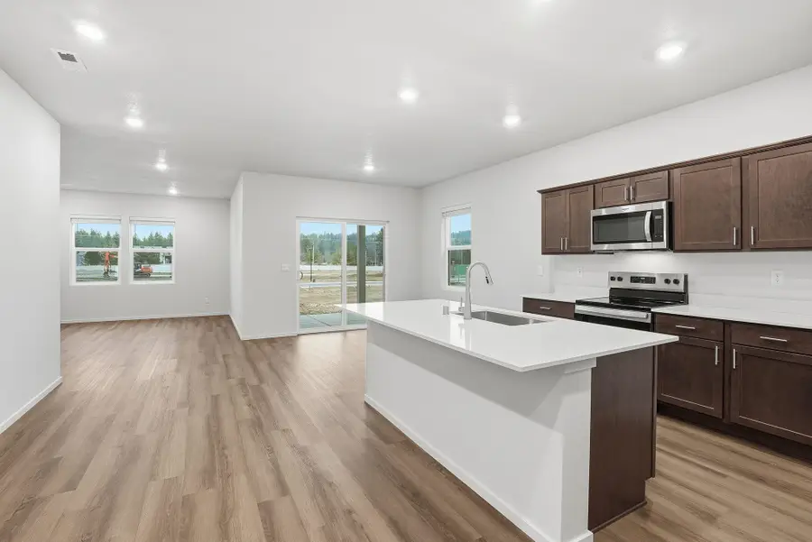 225 W Pheasant Bluff Ave, Spokane, WA 99224 - #3