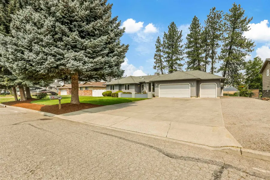 6922 W Johannsen Ave, Nine Mile Falls, WA 99026 - #2